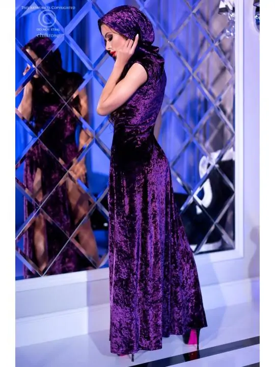 Kleid mit Kapuze Cr4302 Violett von Chilirose