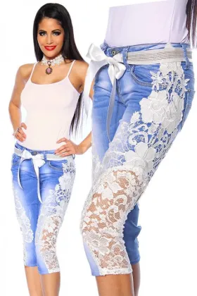 Capri-Jeans mit Spitze blau/creme