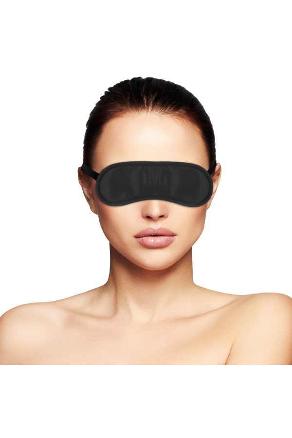 Gerade Schwarze Maske von Darkness Bondage kaufen | Fesselliebe