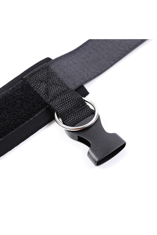 Handgelenkfesseln aus Neopren mit Klettverschluss von Ohmama Fetish kaufen | Fesselliebe