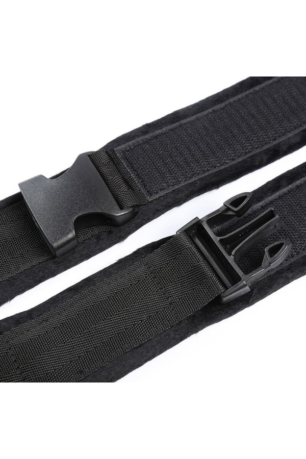 Handgelenkfesseln aus Nylon mit Haken- und Schleifenverschluss von Ohmama Fetish kaufen | Fesselliebe