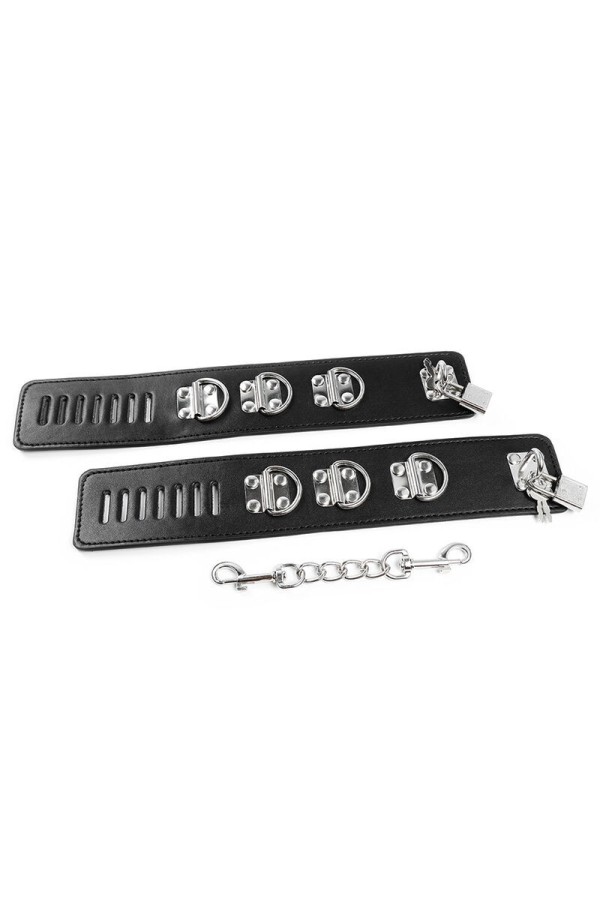 Hasp-Knöchelfessel von Ohmama Fetish kaufen | Fesselliebe