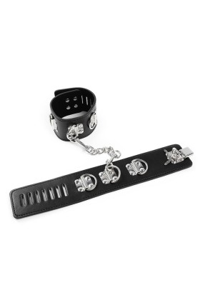 Hasp-Knöchelfessel von Ohmama Fetish kaufen | Fesselliebe
