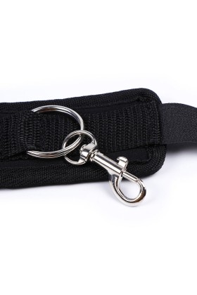 Handgelenkfessel mit Saugnapf von Ohmama Fetish kaufen | Fesselliebe