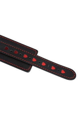 Handschellen mit Herzeinlagen von Ohmama Fetish kaufen | Fesselliebe