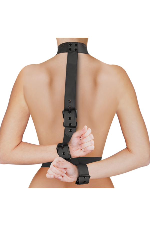 Kragen und Handgelenkmanschetten-Körperfestlege-Set von Fetish Submissive Bondage kaufen | Fesselliebe