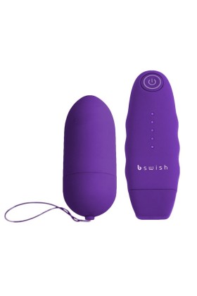 Bnaughty Unleashed Klassische Flieder mit Fernbedienung von B Swish kaufen | Fesselliebe