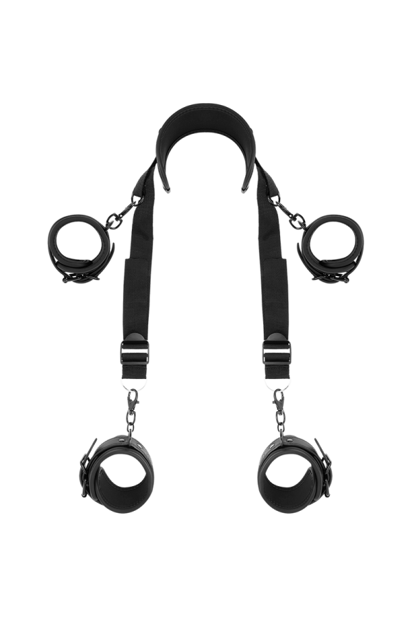 Meisterposition mit 4 Noprene-Gefüttert Handschellen von Fetish Submissive Bondage kaufen | Fesselliebe