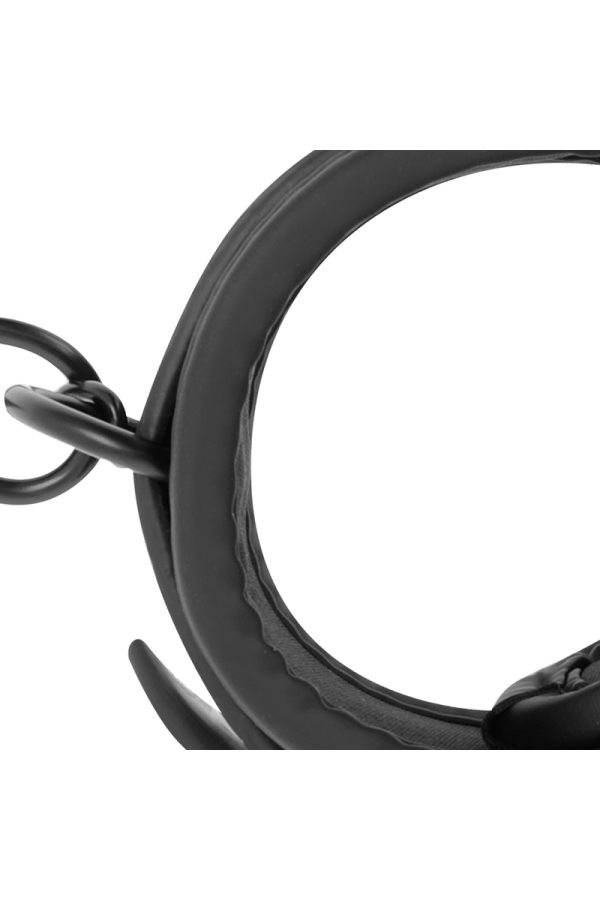 Meisterposition mit 4 Noprene-Gefüttert Handschellen von Fetish Submissive Bondage kaufen | Fesselliebe