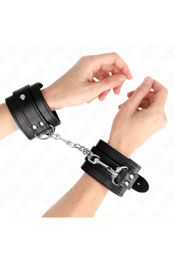 Einfache Handgelenksfesseln Schwarz verstellbar 20-23 cm X 5,5 cm von Kink Wrist Restraint