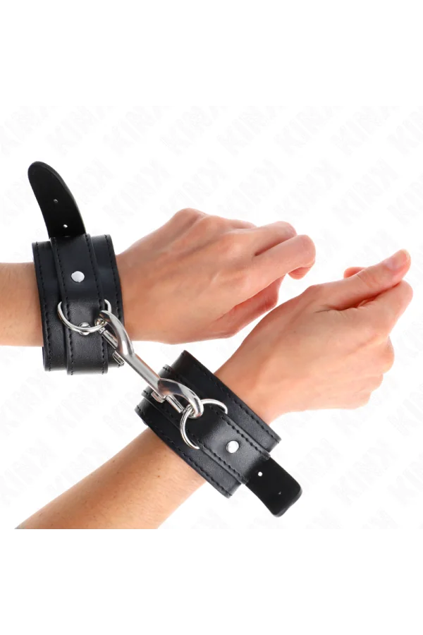 Handgelenkfesseln - Einzelne Nietenreihe Schwarz verstellbar 17-28 cm X 5 cm von Kink Wrist Restraint