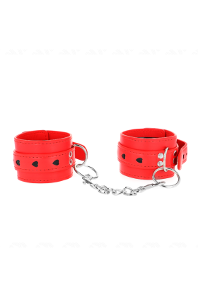 Rote Handgelenksfesseln mit Schwarzer Herzeinlage, Verstellbar 21-28 cm X 5,5 cm von Kink Wrist Restraint kaufen | Fesselliebe