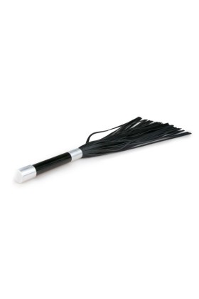 Langer Auspeitscher mit Metallgriff