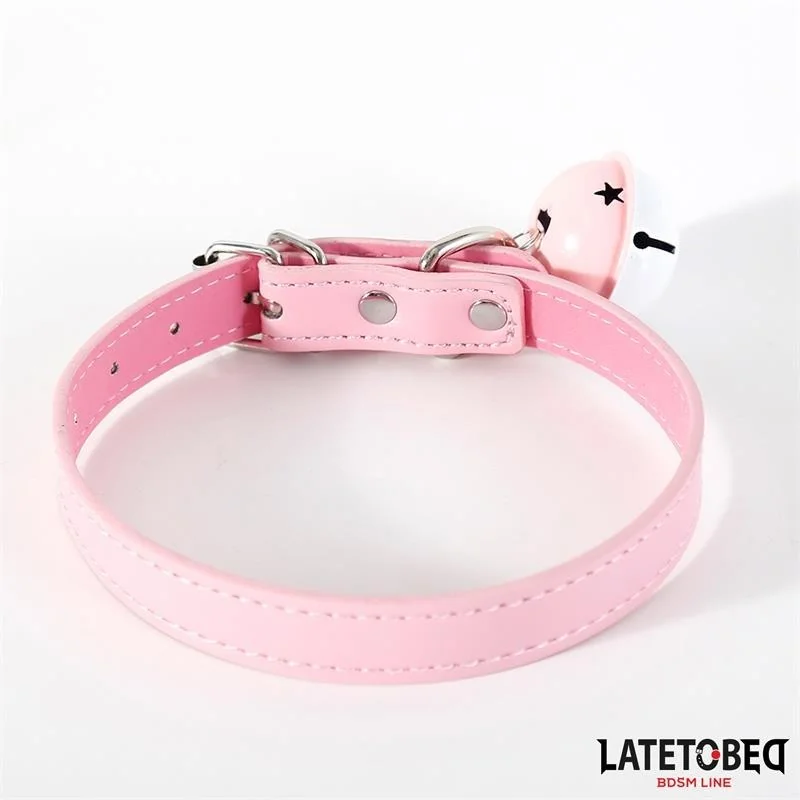 HALSBAND MIT GLOCKE VERSTELLBAR ROSA VON LATETOBED BDSM LINE 2