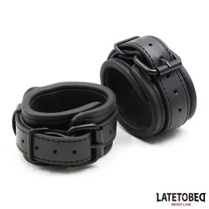 HANDSCHELLEN VERSTELLBAR NEOPREN SCHWARZ VON LATETOBED BDSM LINE