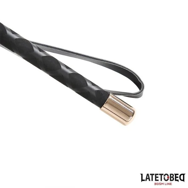 KLASSISCHE PEITSCHE, SCHWARZ, 60 CM VON LATETOBED BDSM LINE