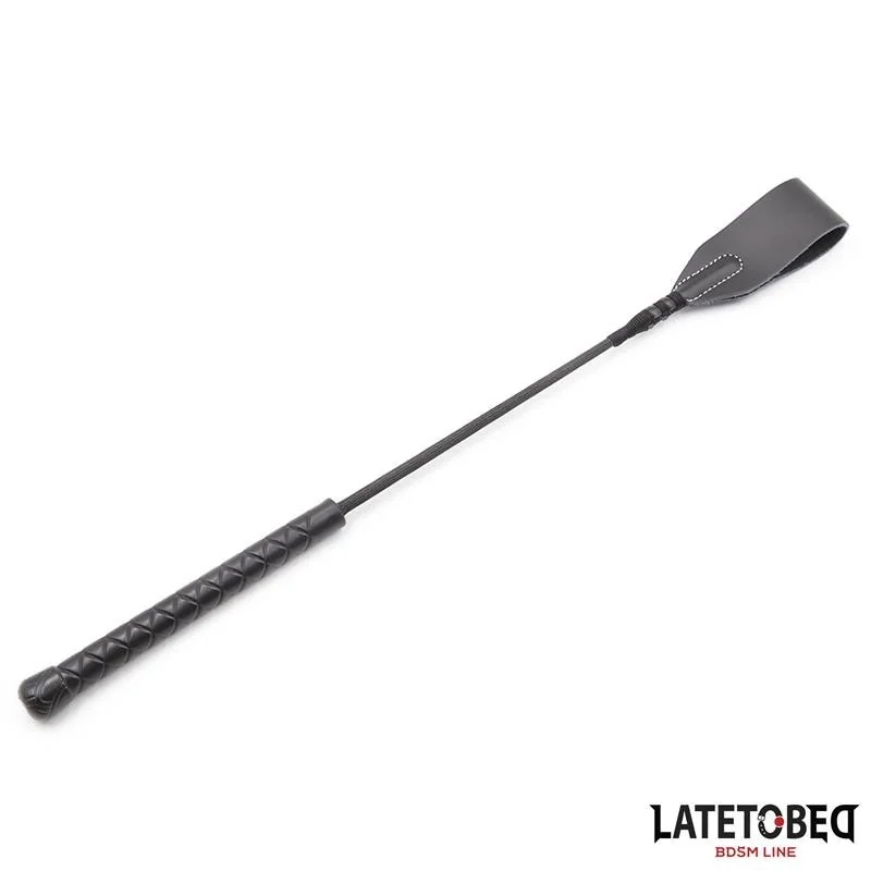 KLASSISCHE PEITSCHE, SCHWARZ, 60 CM VON LATETOBED BDSM LINE