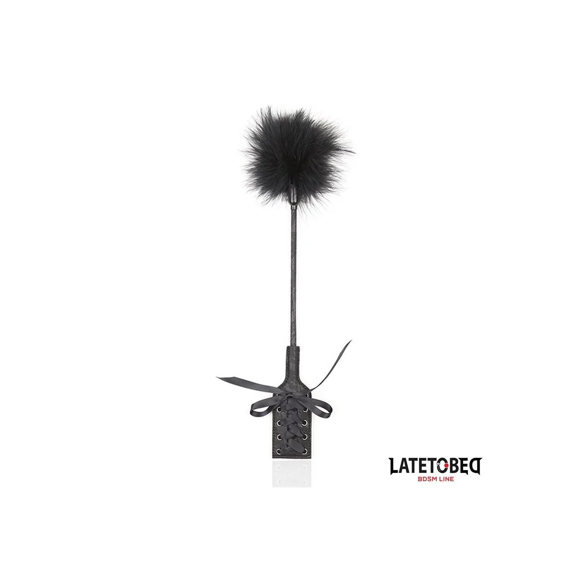 FEDER-KITZLER UND SPITZENBAND-PADDEL VON LATETOBED BDSM LINE