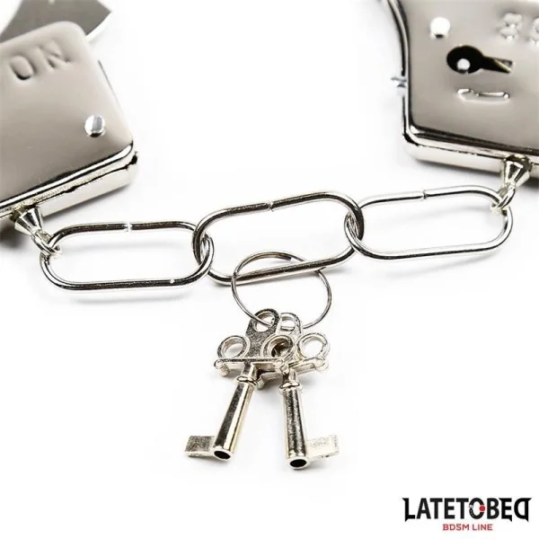 METALL-HANDFESSELN, 50 G VON LATETOBED BDSM LINE