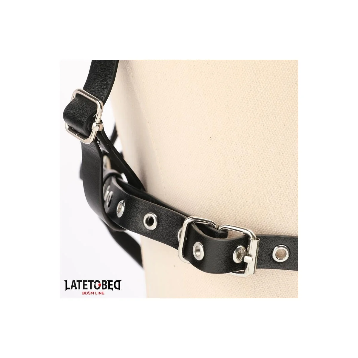 VERSTELLBARER BRUST-HARNESS VON LATETOBED BDSM LINE