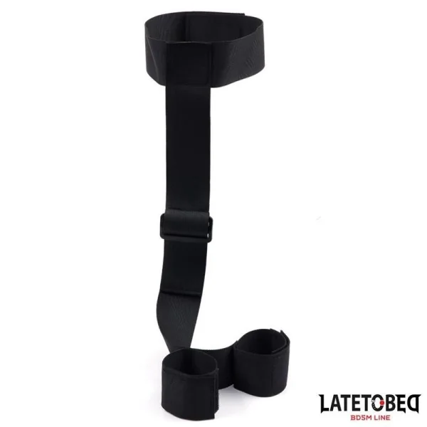 BAND-BONDAGE VON HALS BIS HANDGELENK VON LATETOBED BDSM LINE