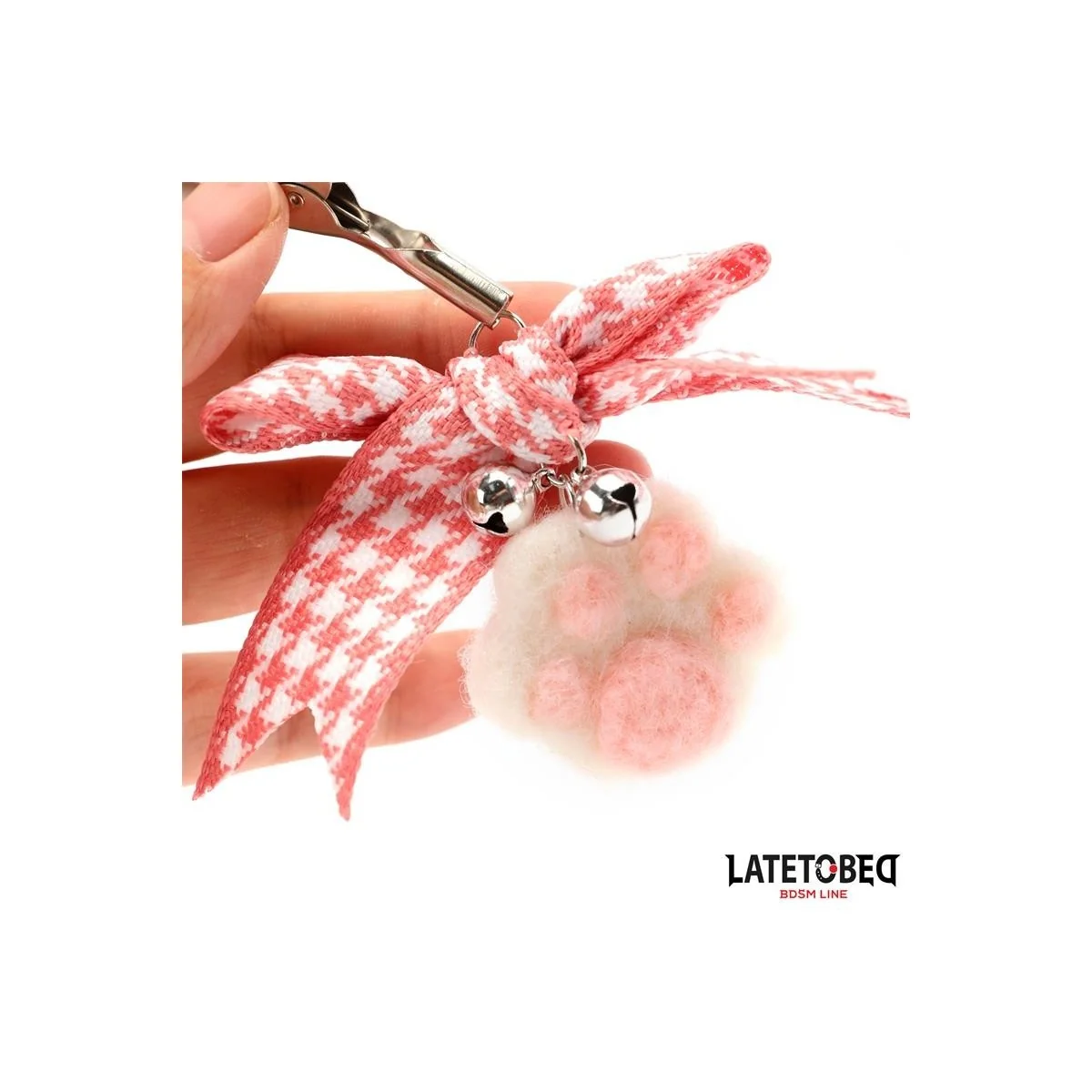 NIPPELKLEMMEN MIT KITTY-PFOTEN-POMPON VON LATETOBED BDSM LINE