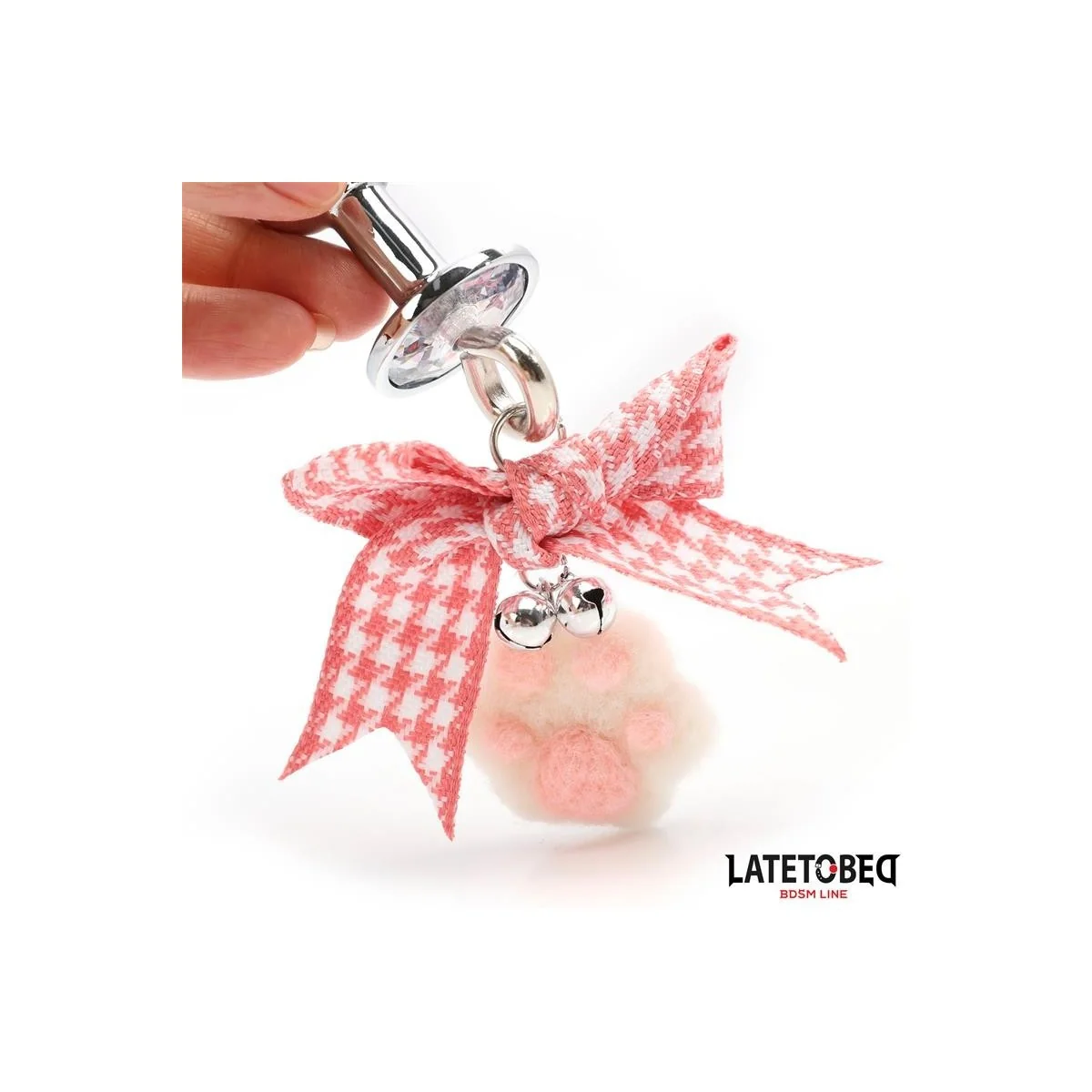 ANALPLUG MIT JUWEL UND POMPON VON LATETOBED BDSM LINE