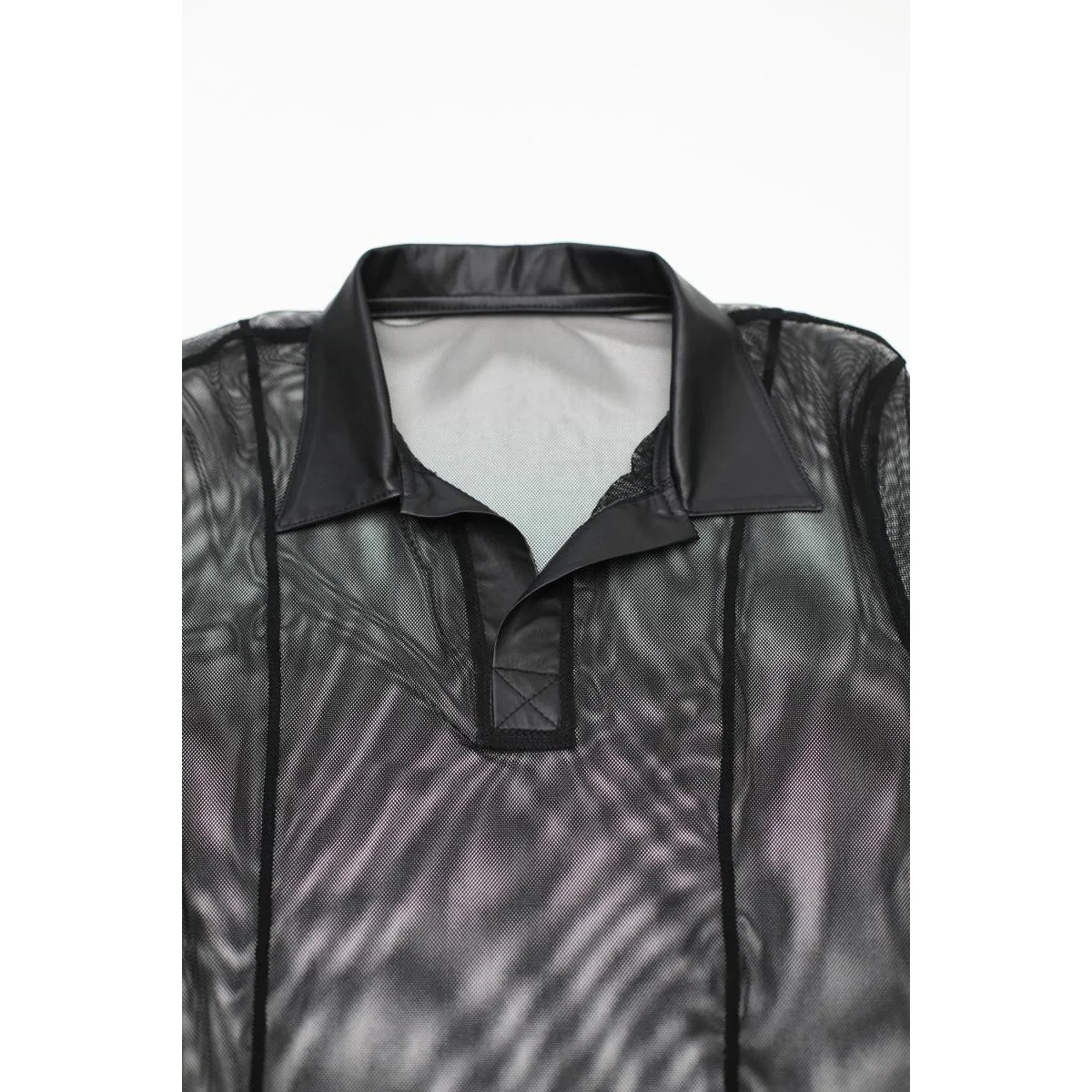 Herren T-Shirt Rmroberto001 Schwarz von Regnes Fetish Planet kaufen | Fesselliebe