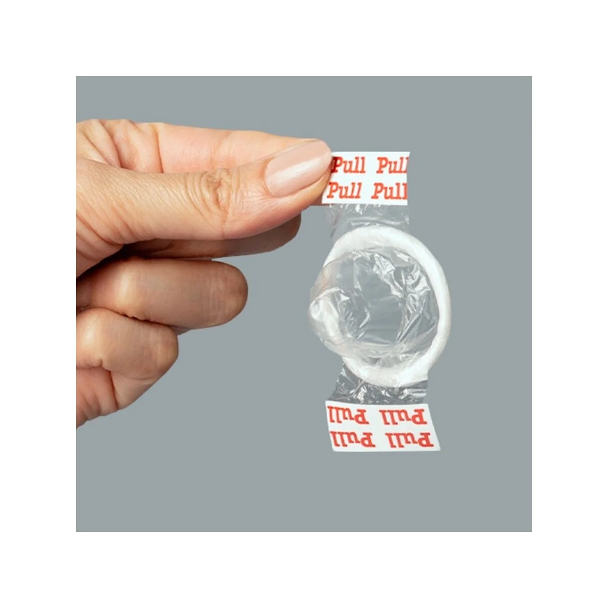 Pull Latexfreie Kondome mit Streifen 3 Stück von Uniq kaufen | Fesselliebe