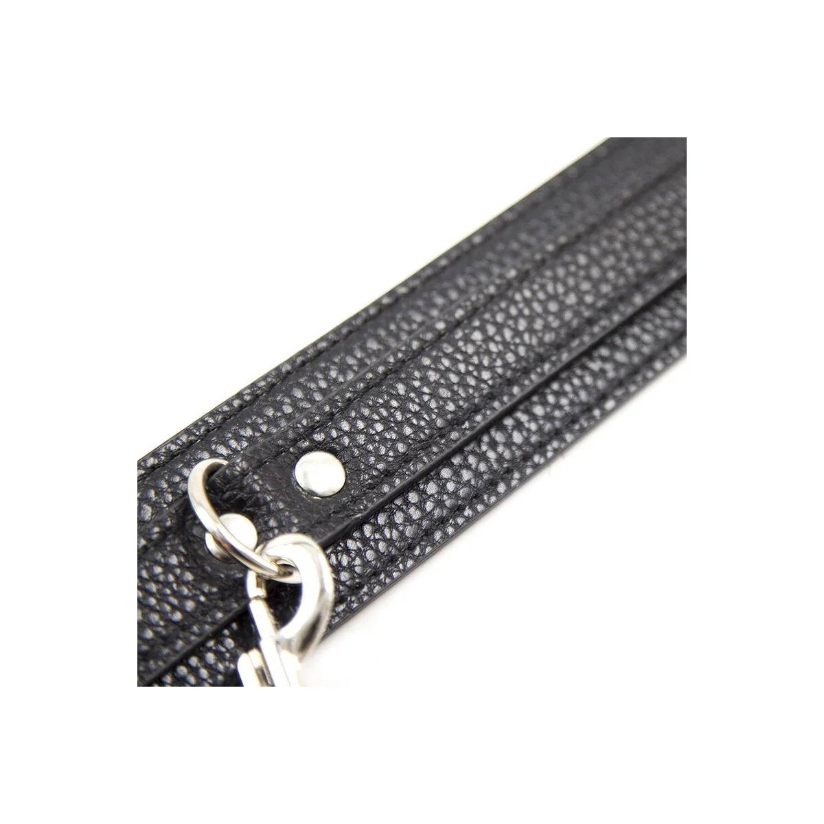 Halskette mit Schlangenmuster von Ohmama Fetish kaufen | Fesselliebe