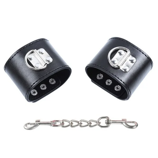 Handgelenkfesseln aus Metall mit Schnappbefestigung von Ohmama Fetish kaufen | Fesselliebe