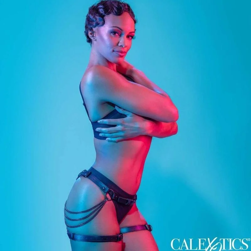 Euphoria Mehrketten-Oberschenkelgeschirr von Calexotics kaufen | Fesselliebe 2