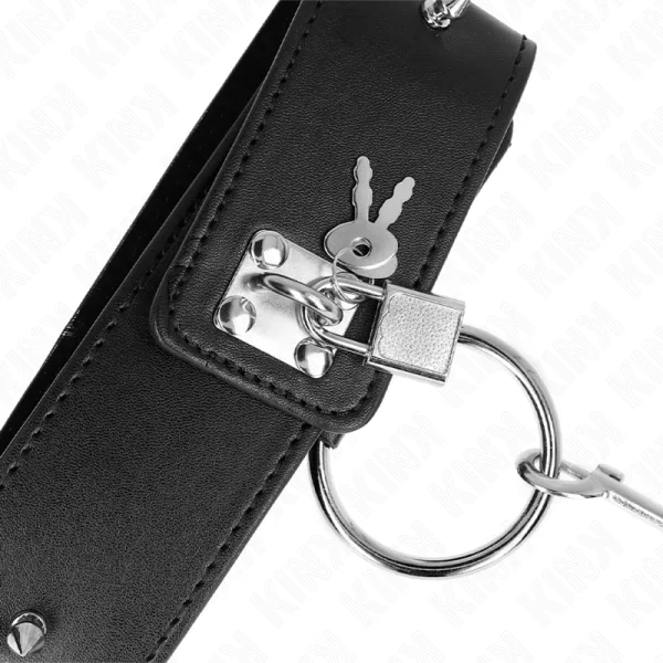 Halskette 65 cm mit Leine mit Silbernen Nieten Modell 2 Verstellbar 36-43 cm X 5 cm von Kink Collar & Gag kaufen | Fesselliebe