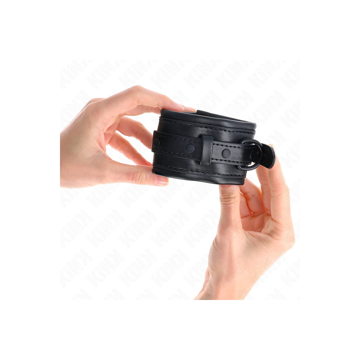 Handgelenkfesseln Schwarz Verstellbar 20-30 cm X 6 cm von Kink Wrist Restraint kaufen | Fesselliebe