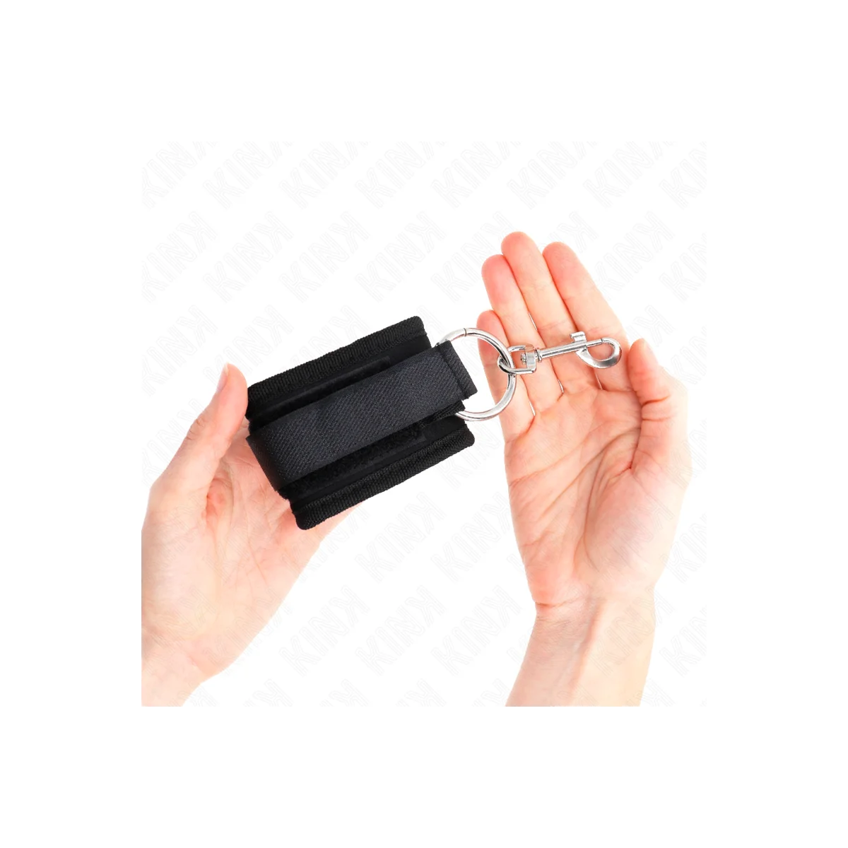 Handgelenkfesseln Schwarz Verstellbar 18-35 cm X 6 cm von Kink Wrist Restraint kaufen | Fesselliebe