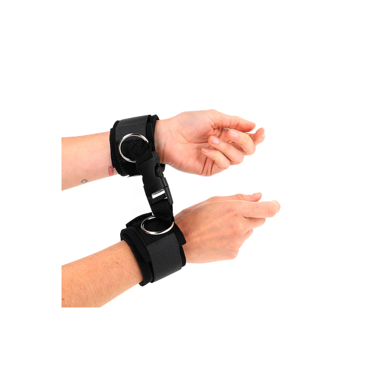 Neopren Handgelenkfesseln mit Klettverschluss Schwarz Verstellbar 22-34 cm von Kink Wrist Restraint kaufen | Fesselliebe