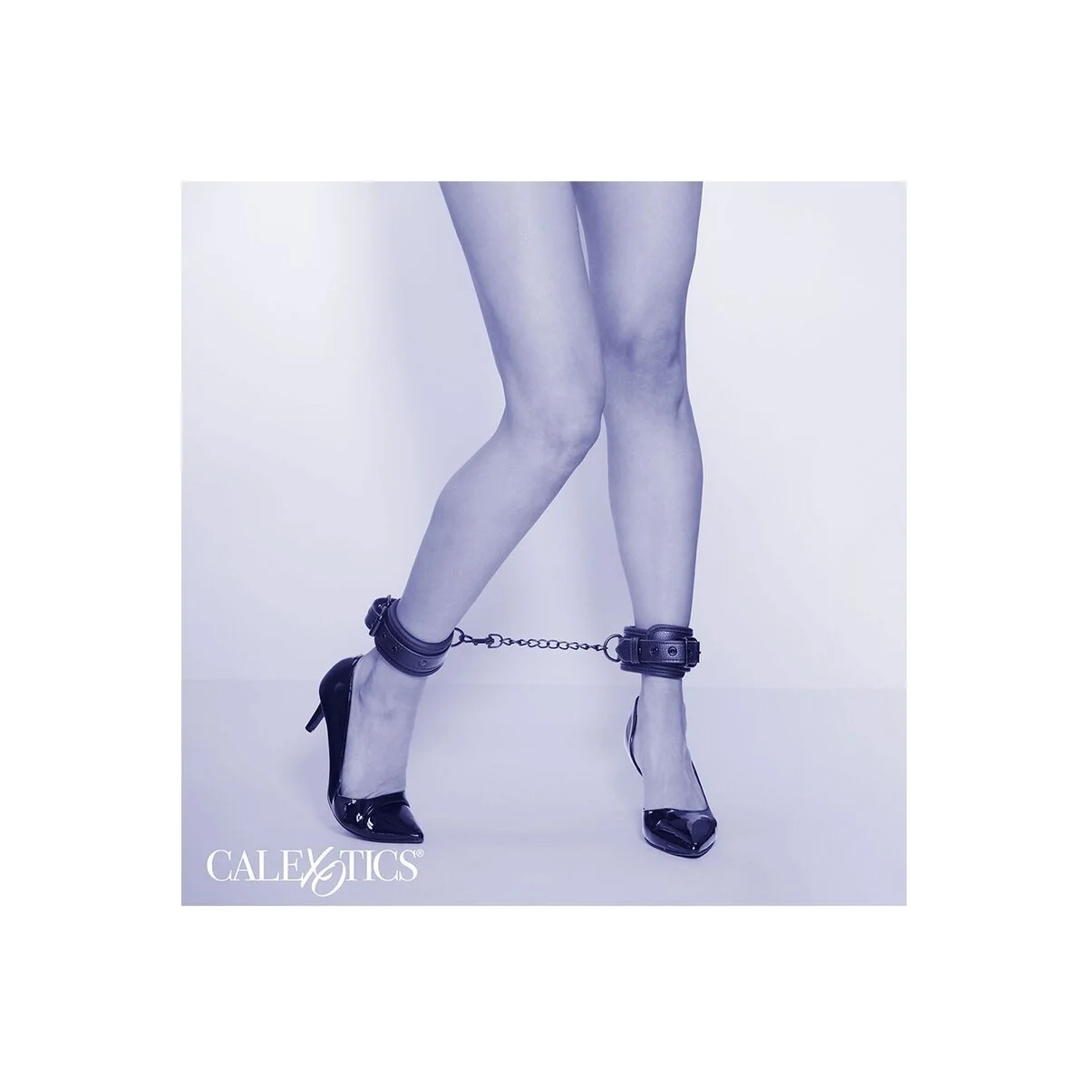 Nocturnal Fussmanschetten Leder Verstellbar Schwarz von Calexotics kaufen | Fesselliebe