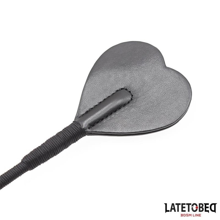 Peitsche mit Herzform, Schwarz, 60 cm von Latetobed BDSM Line | Fesselliebe.de