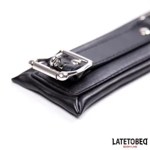 Gepolstertes Halsband mit Leine von Latetobed BDSM Line