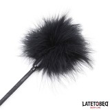 Feder-Kitzler und Spitzenband-Paddel von Latetobed BDSM Line | Fesselliebe.de
