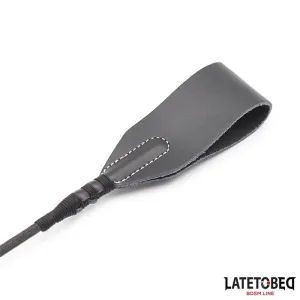 Klassische Peitsche, Schwarz, 60 cm von Latetobed BDSM Line