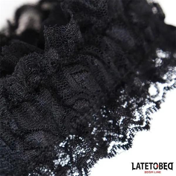 Elastische Handfesseln aus Spitze Schwarz von Latetobed BDSM Line | Fesselliebe.de