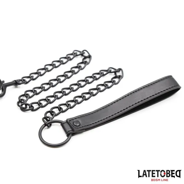 Neopren-Bondage-Halsband und Leine von Latetobed BDSM Line | Fesselliebe.de