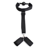 Knebelball mit Handschellen, Schwarz von Latetobed BDSM Line | Fesselliebe.de