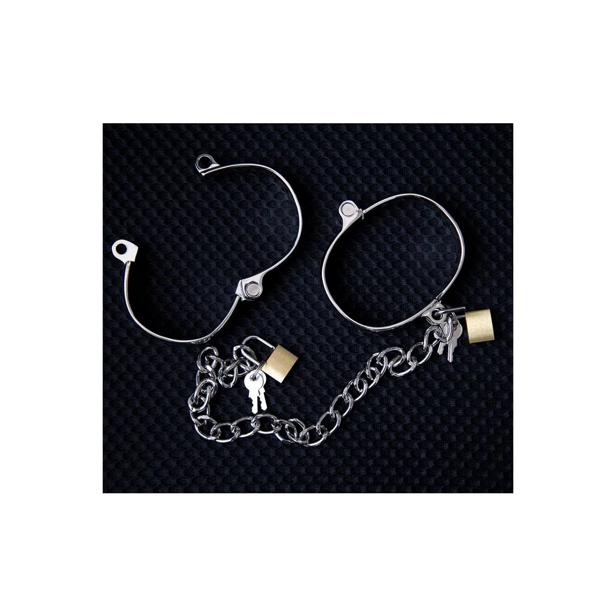 Metall-Fussfesseln für Frauen 8 cm von Latetobed BDSM Line | Fesselliebe.de