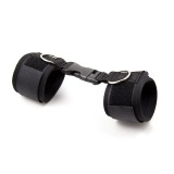 Neopren-Fussfesseln mit Klettverschluss, Schwarz von Latetobed BDSM Line | Fesselliebe.de