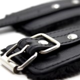Verstellbare Handfesseln mit Fellfutter, 30 cm, Schwarz von Latetobed BDSM Line | Fesselliebe.de