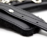 Verstellbare Handfesseln mit Fellfutter, 30 cm, Schwarz von Latetobed BDSM Line | Fesselliebe.de