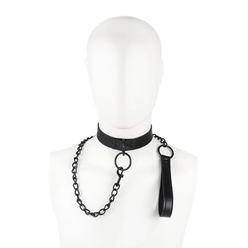 Halsband mit Leine, Schwarz von Latetobed BDSM Line | Fesselliebe.de