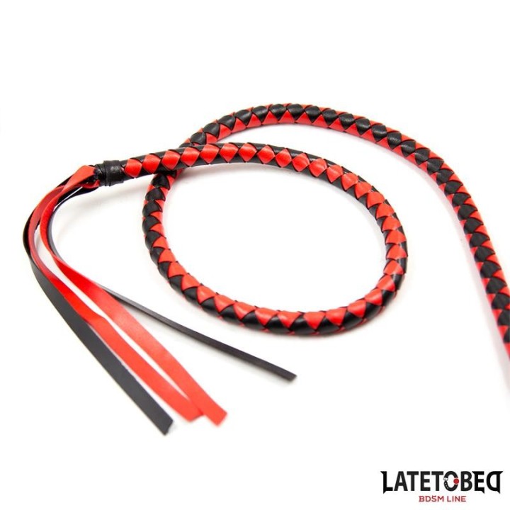 Lange Peitsche, Schwarz und Rot, 210 cm von Latetobed BDSM Line | Fesselliebe.de